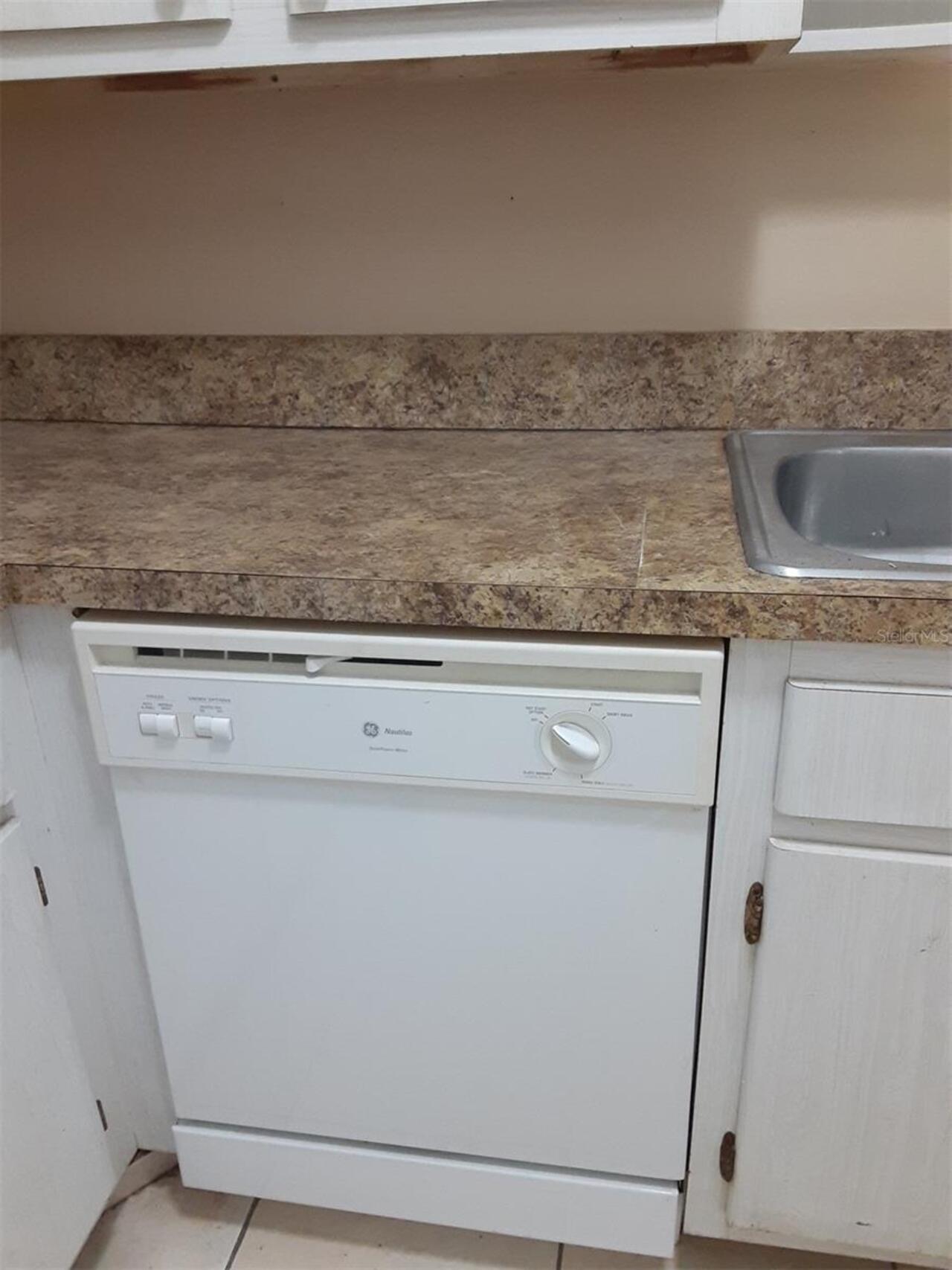 Listing Photo 10