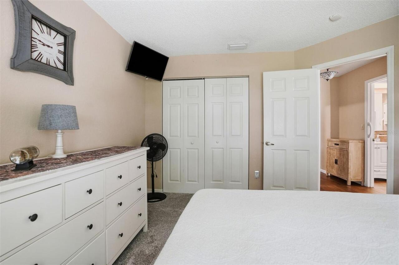 Listing Photo 33