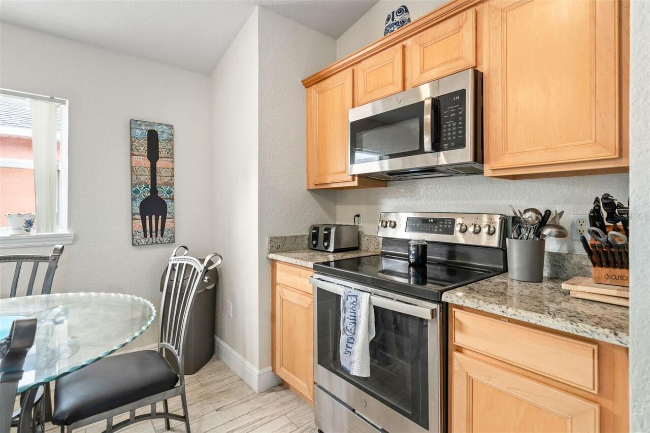 Listing Photo 8