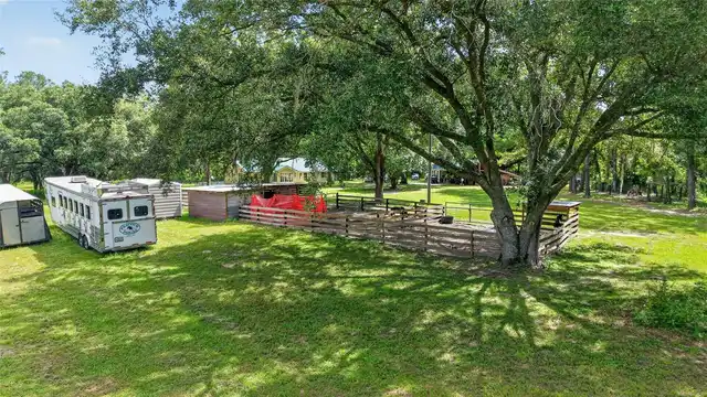 Listing Photo 43