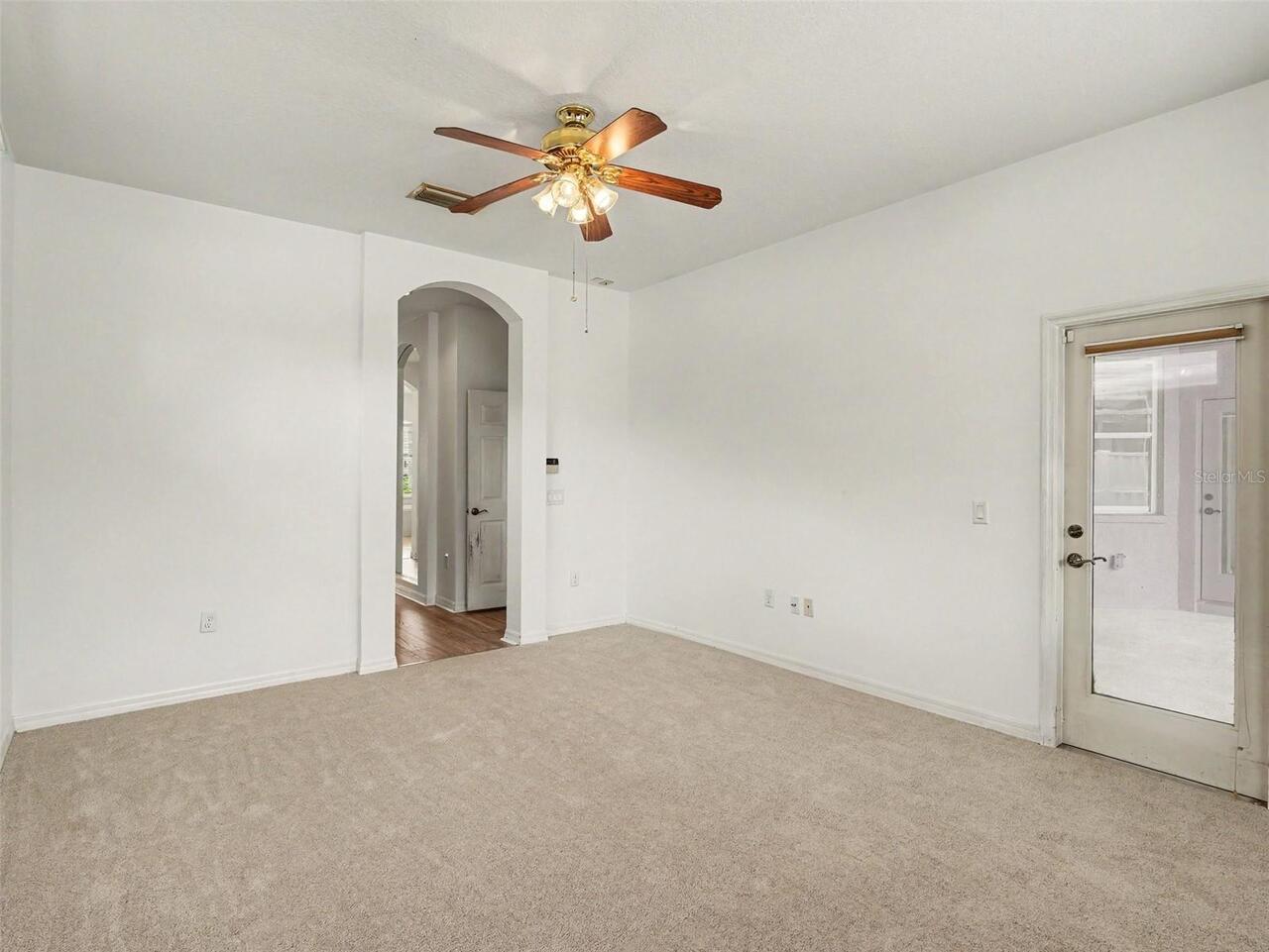 Listing Photo 19