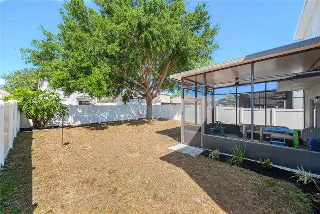 Listing Photo 25