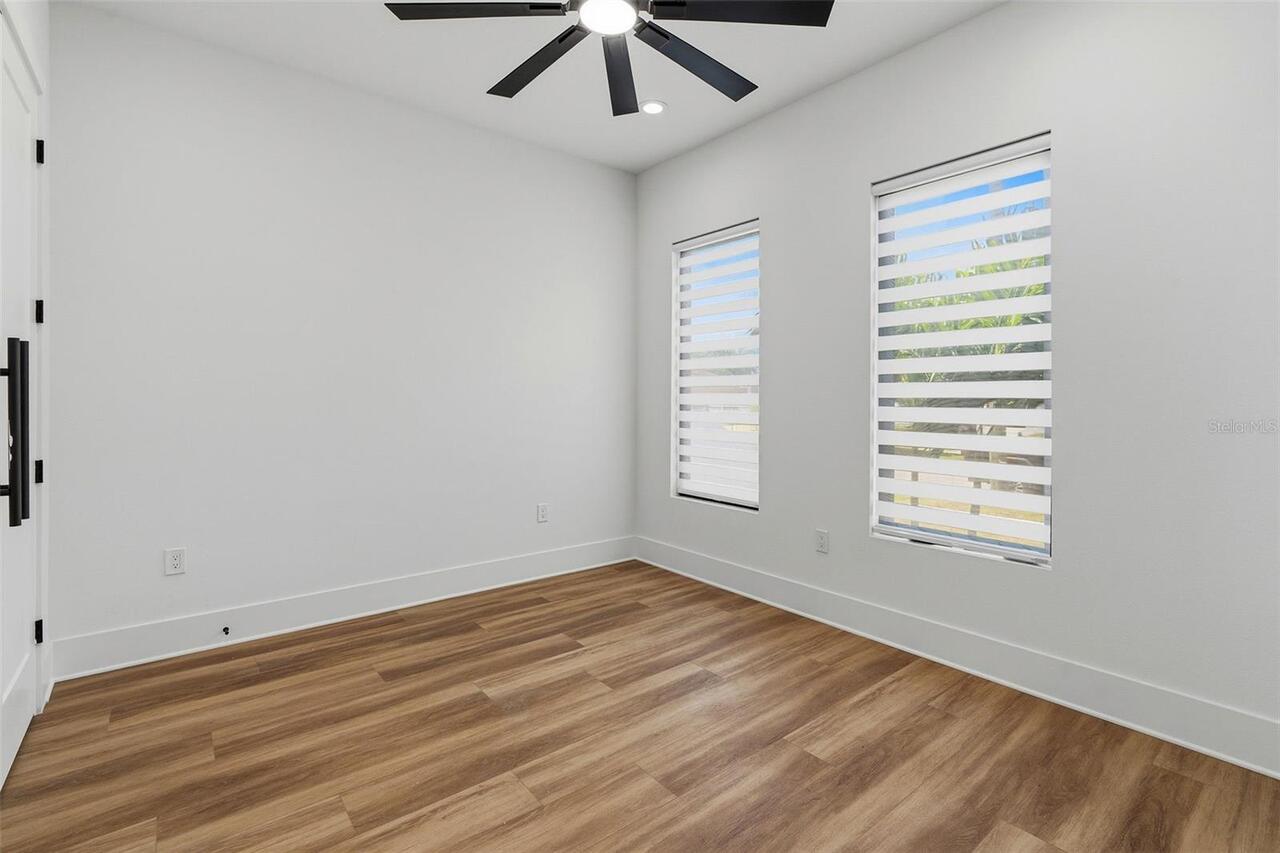 Listing Photo 29