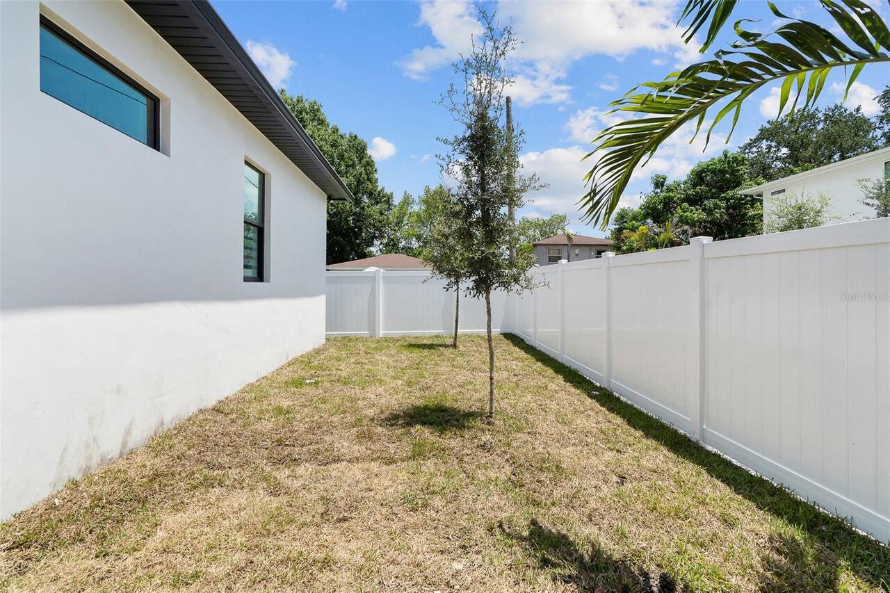 Listing Photo 43