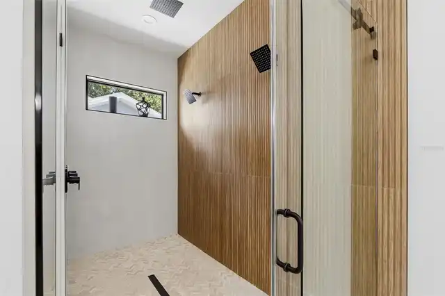 Listing Photo 30