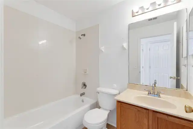 Listing Photo 20