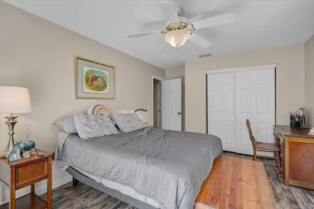 Listing Photo 20