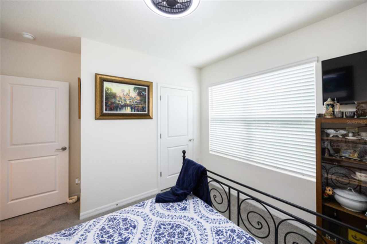 Listing Photo 14