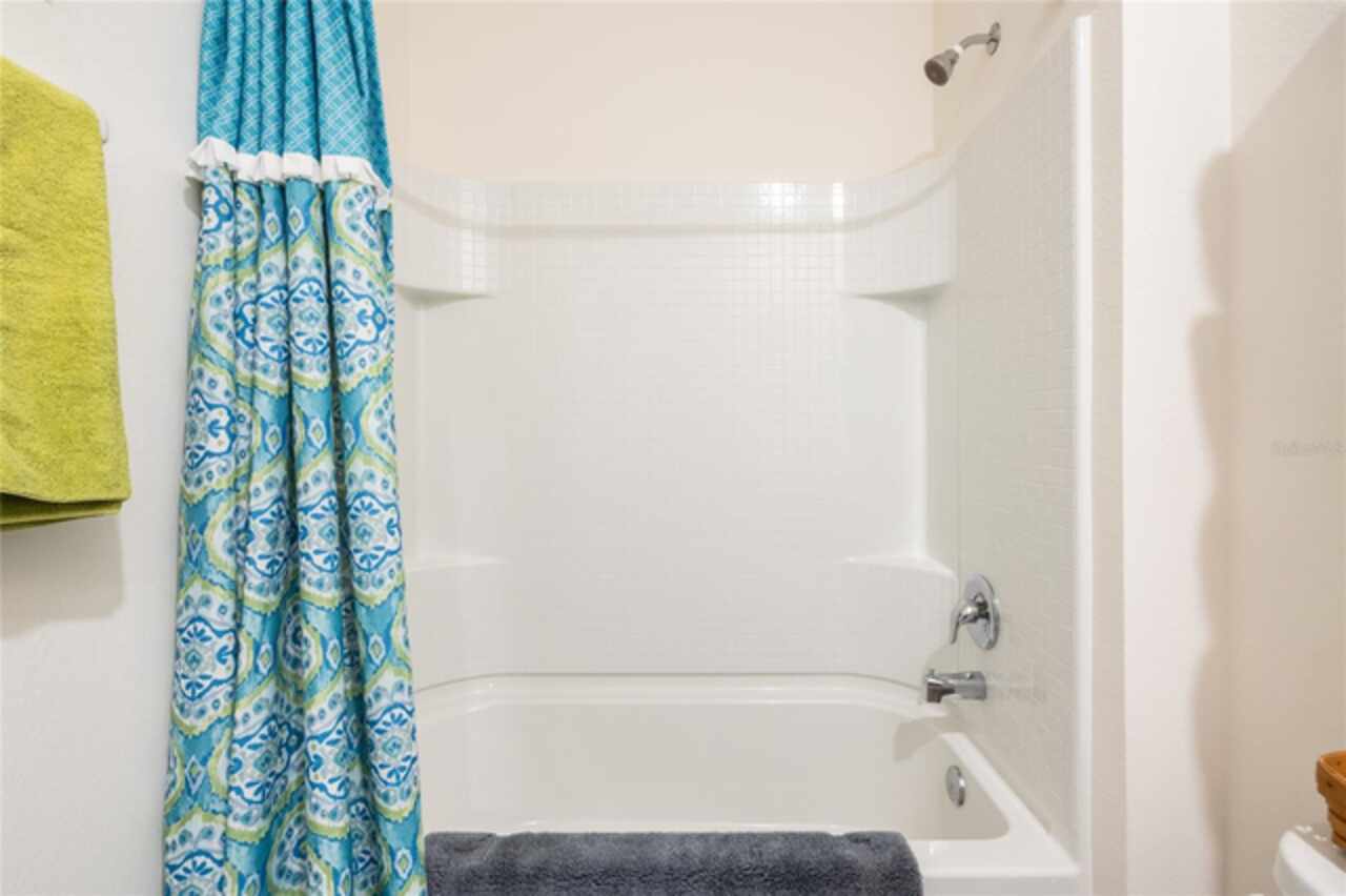 Listing Photo 16