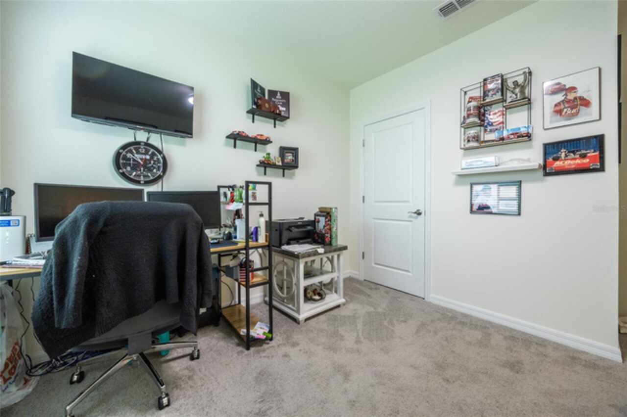 Listing Photo 20