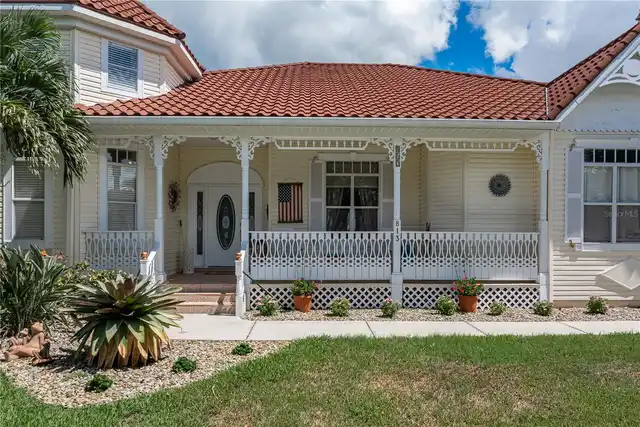 Listing Photo 18