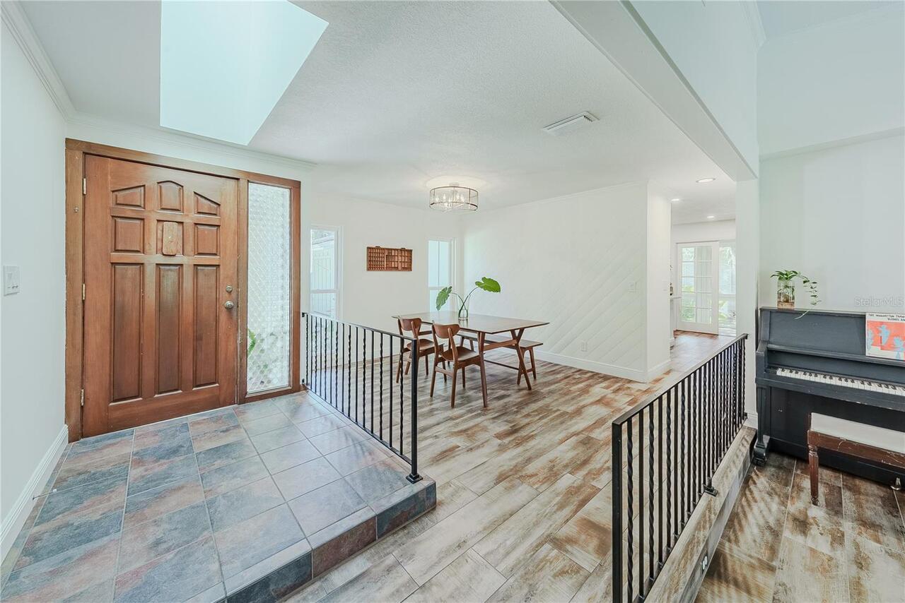 Listing Photo 12