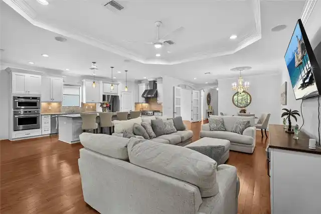 Listing Photo 29