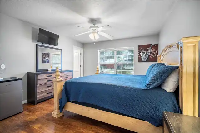 Listing Photo 31