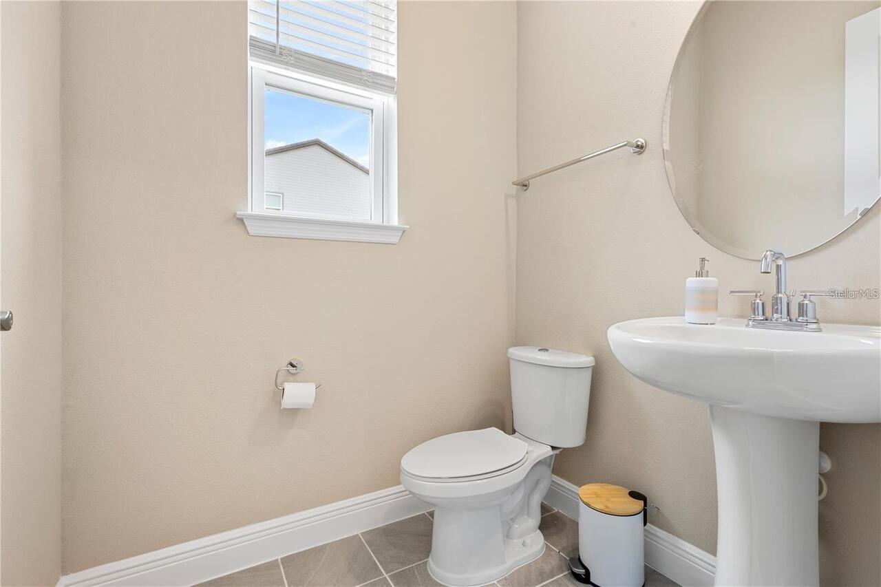 Listing Photo 12