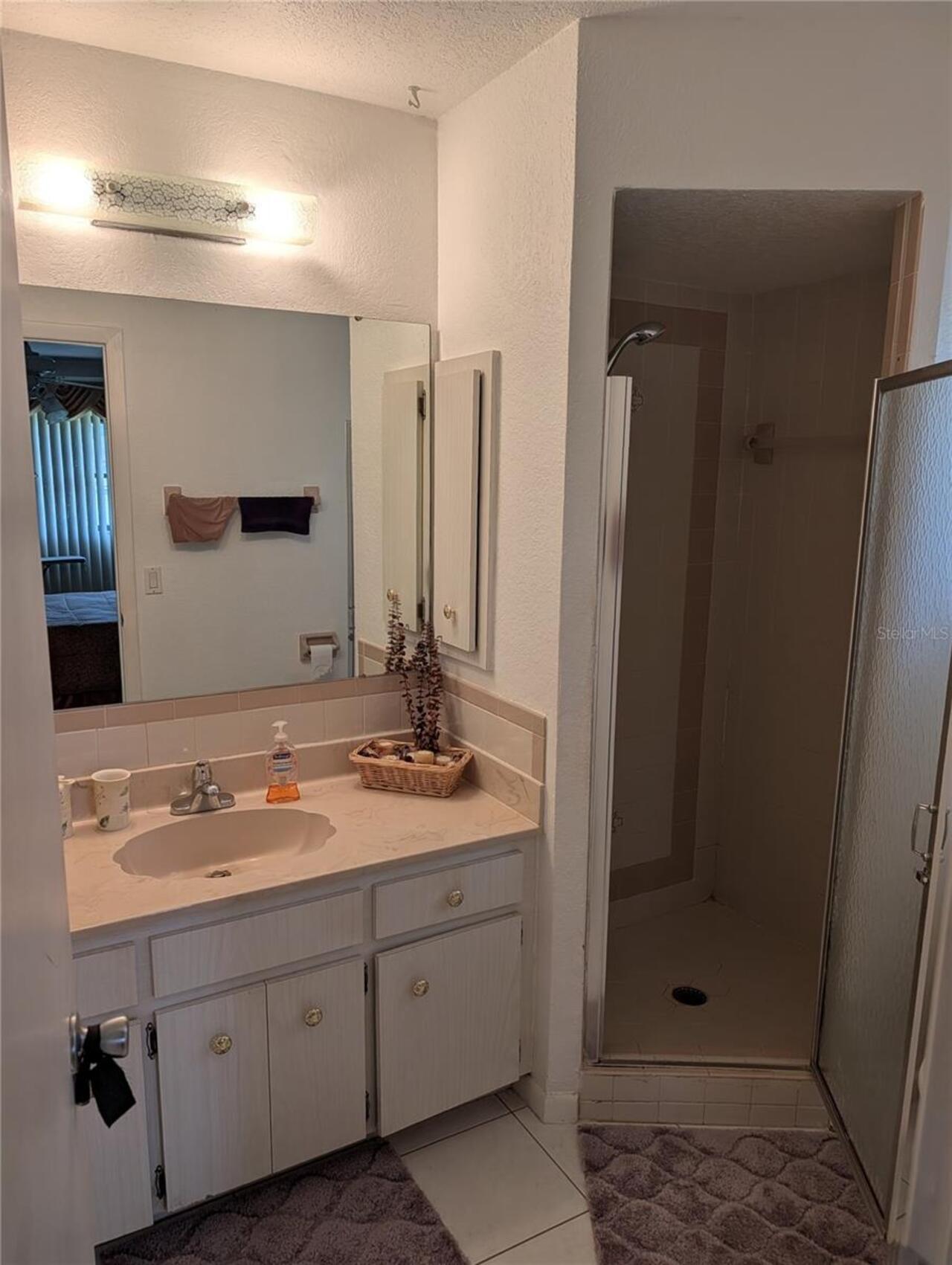 Listing Photo 12