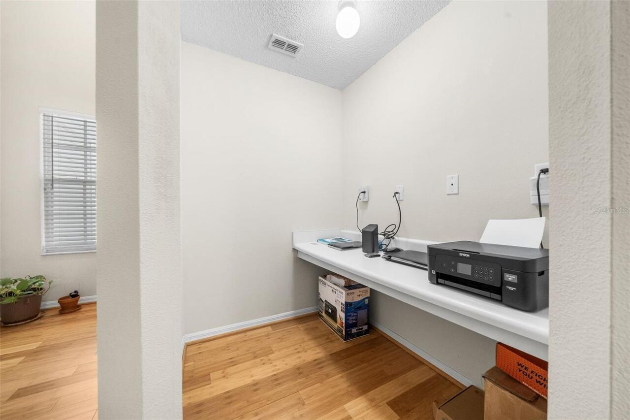 Listing Photo 8
