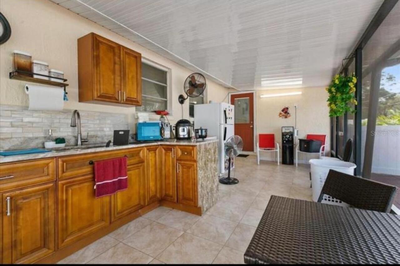 Listing Photo 14