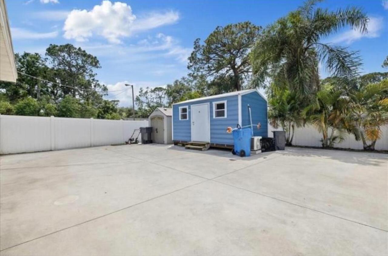 Listing Photo 16