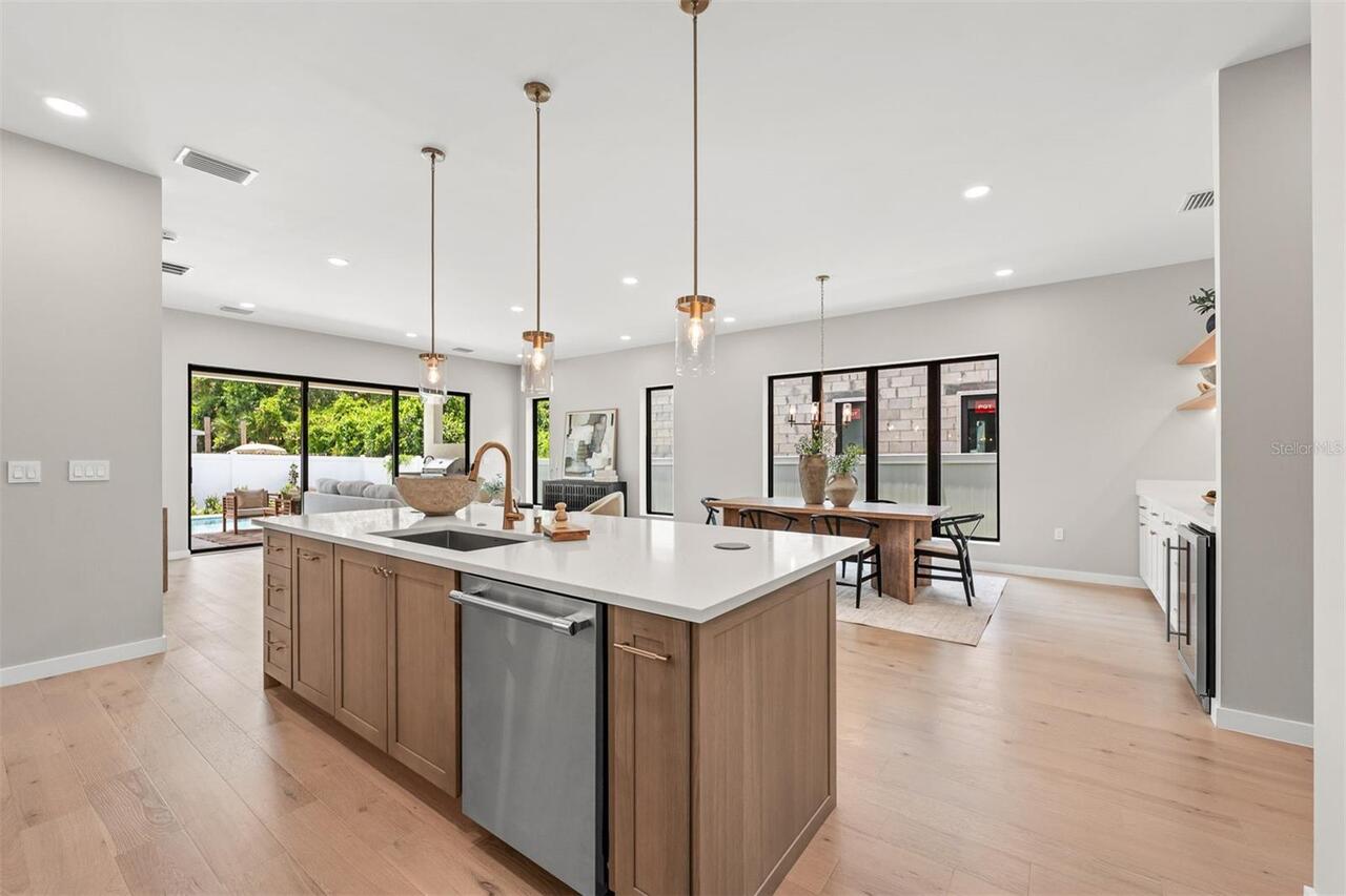 Listing Photo 24