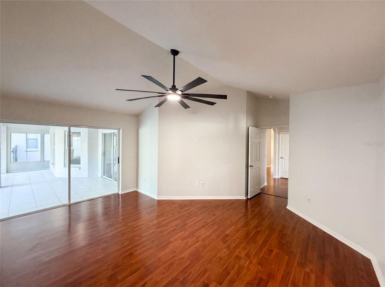 Listing Photo 13