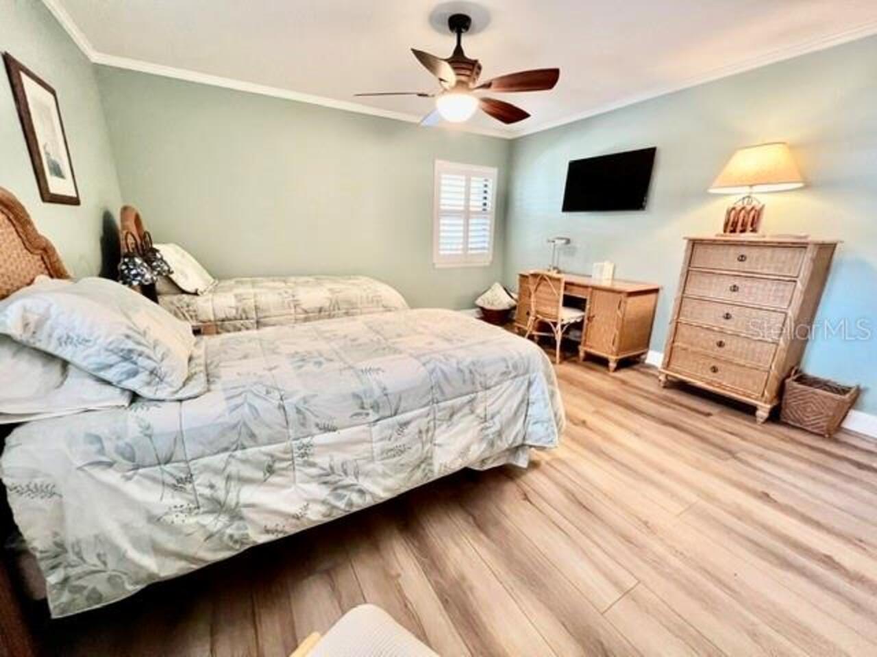 Listing Photo 34