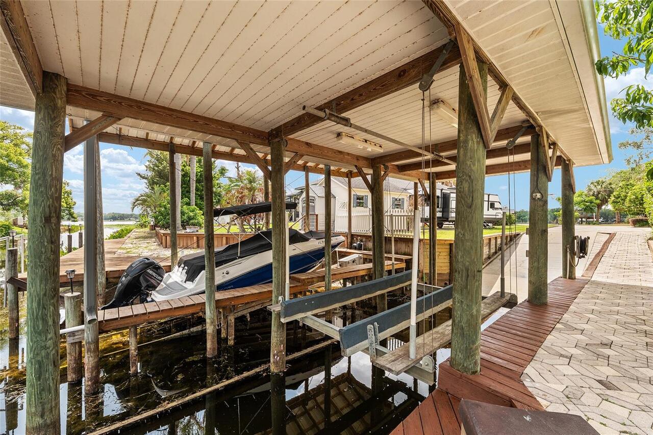 Listing Photo 10
