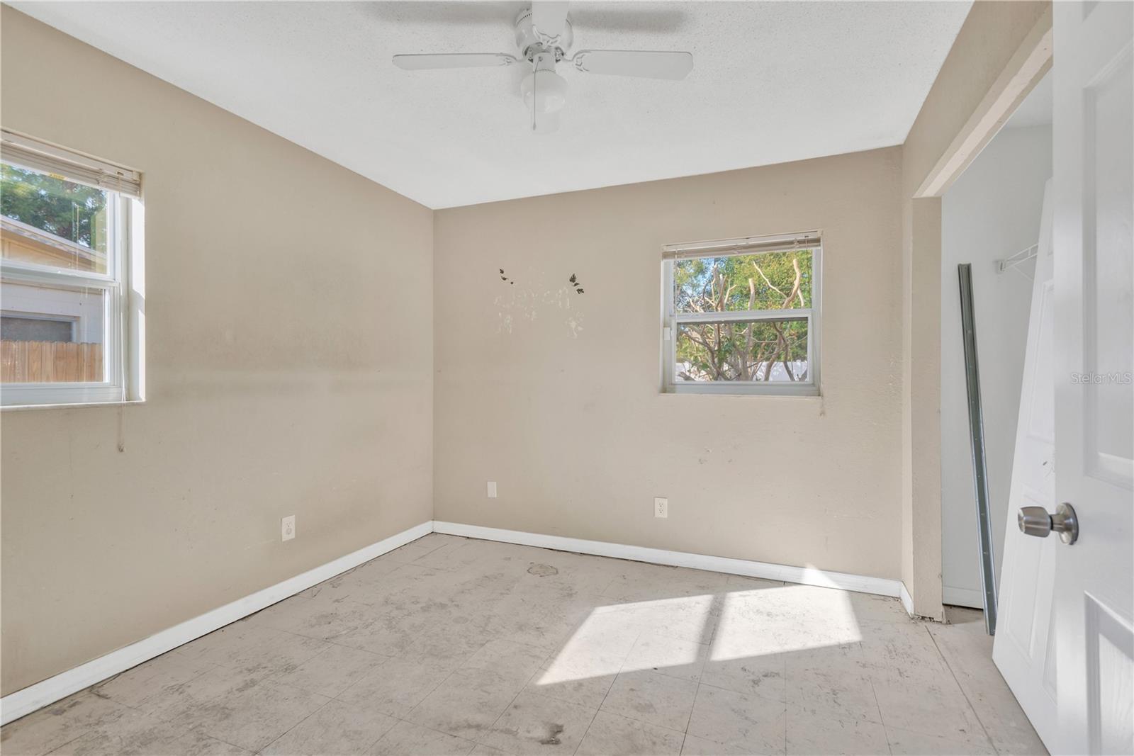 Listing Photo 16