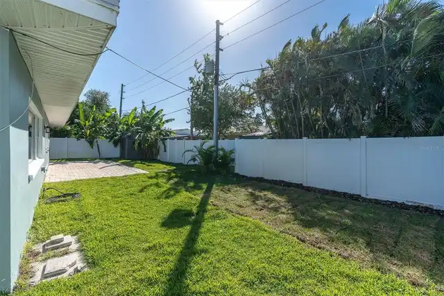 Listing Photo 38