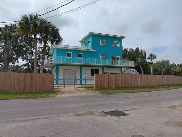 Listing Photo 5