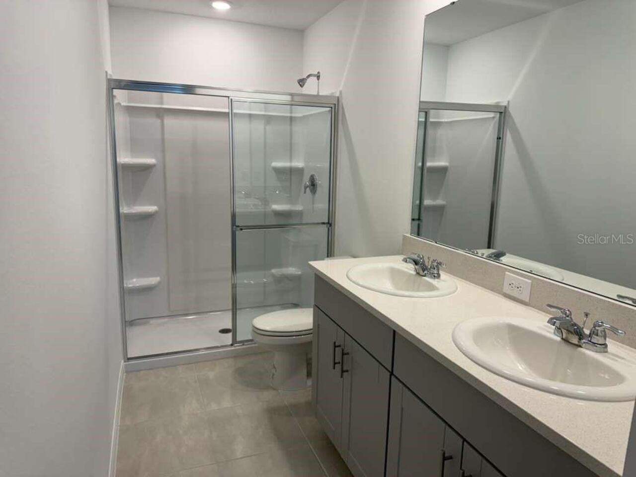 Listing Photo 9