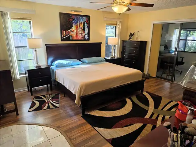 Listing Photo 14