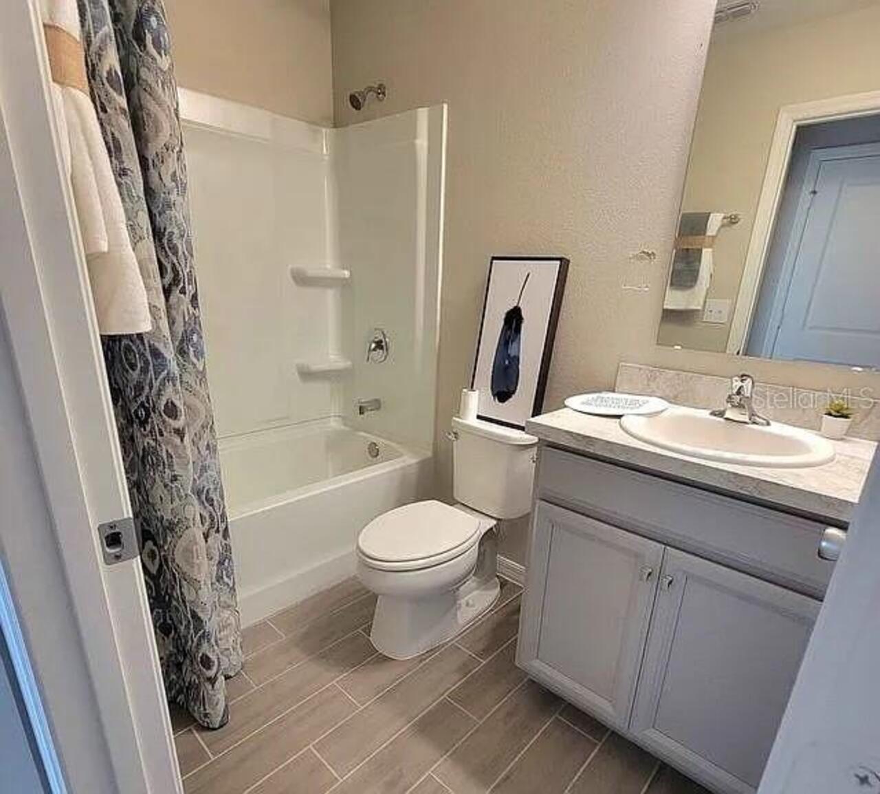 Listing Photo 7