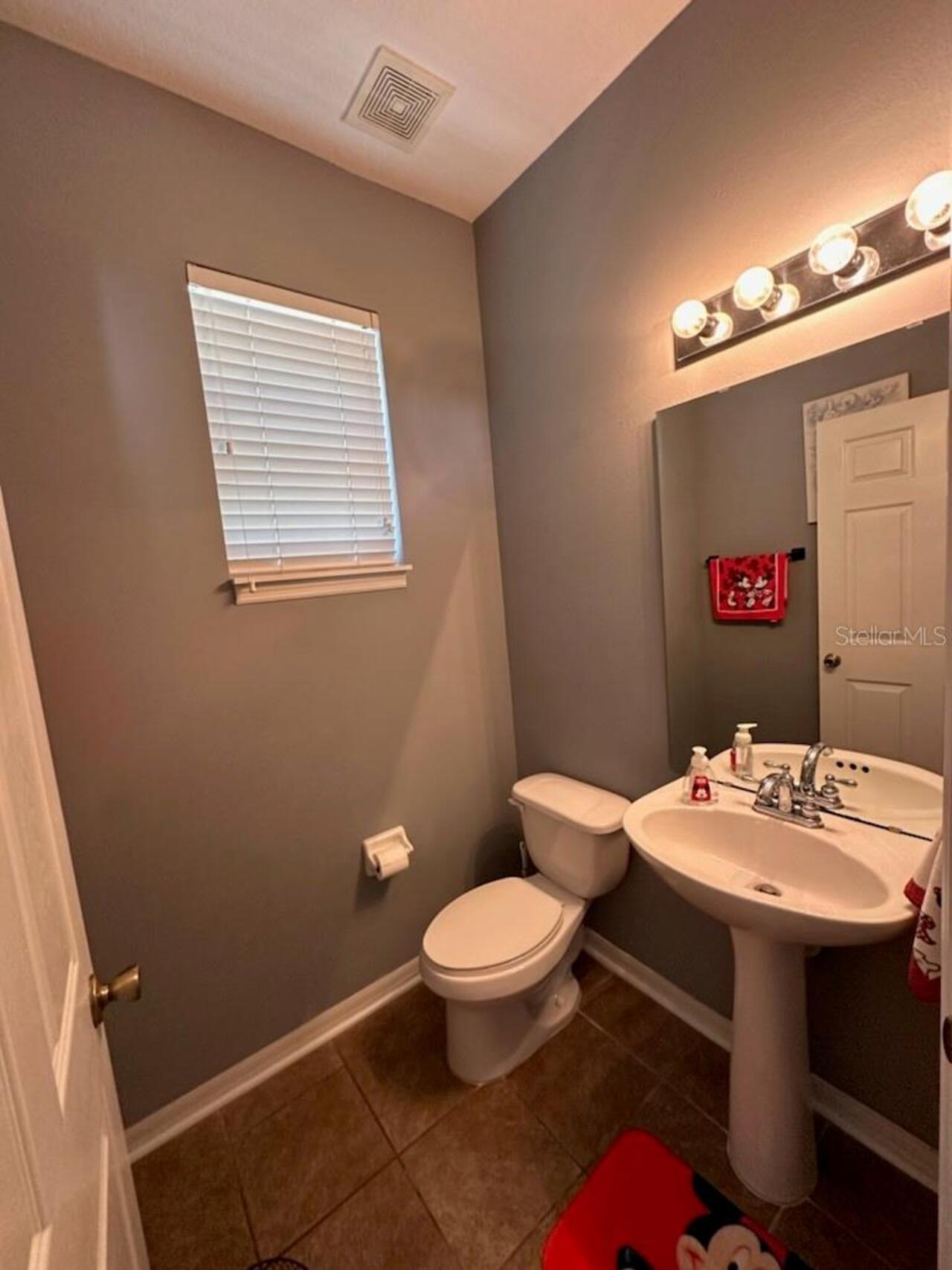 Listing Photo 8