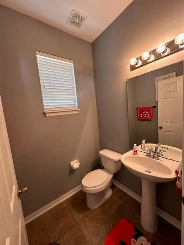 Listing Photo 8