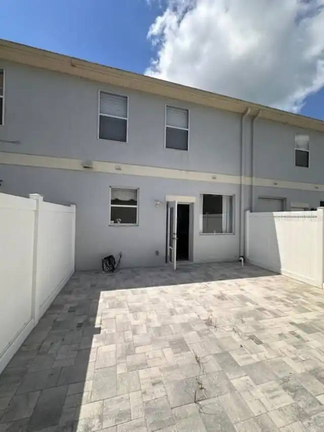 Listing Photo 28