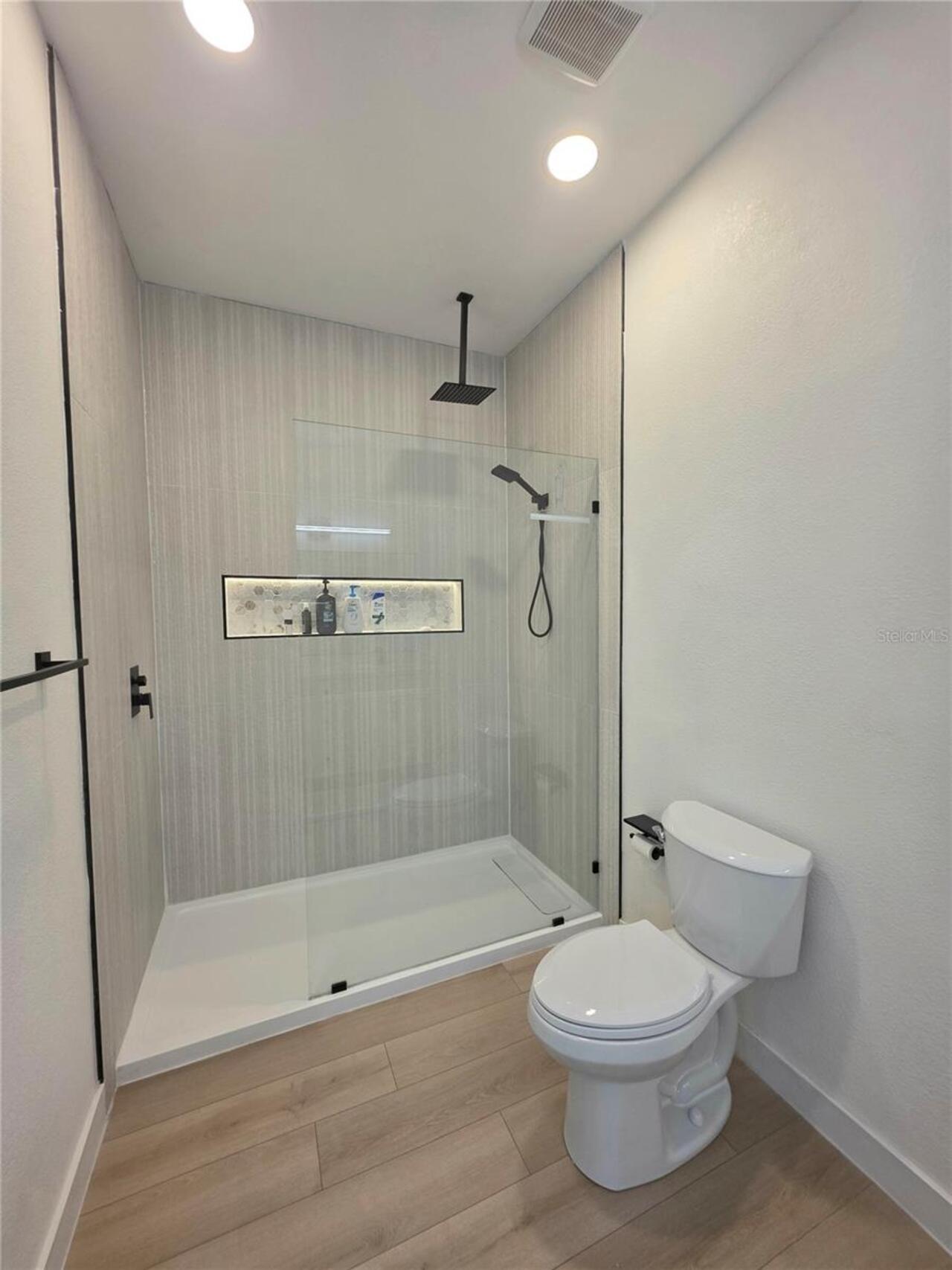Listing Photo 20