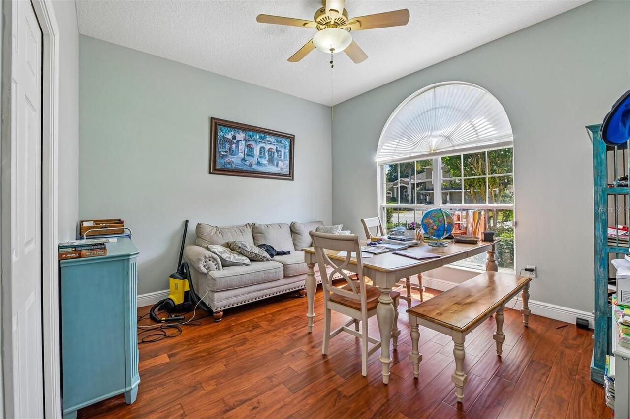 Listing Photo 16