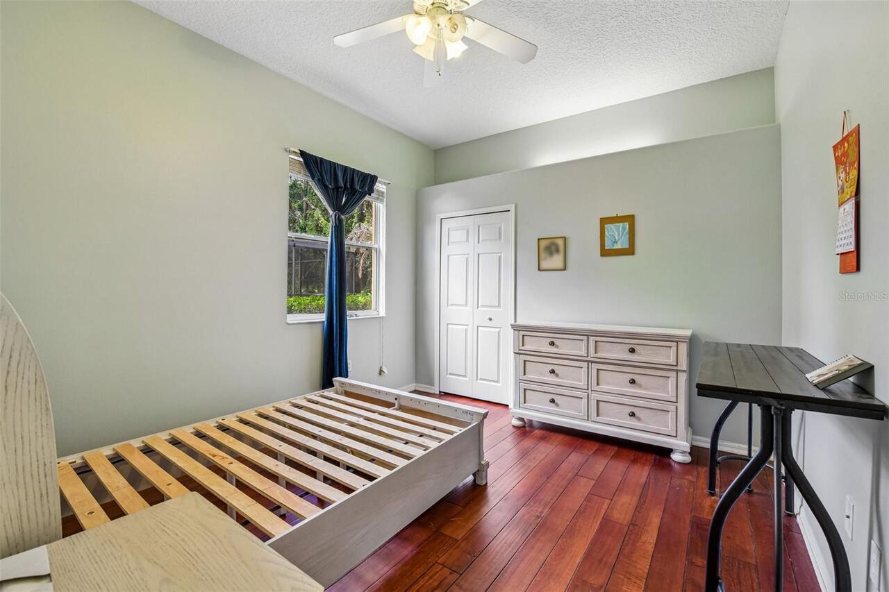 Listing Photo 19