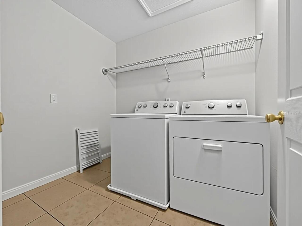 Listing Photo 12