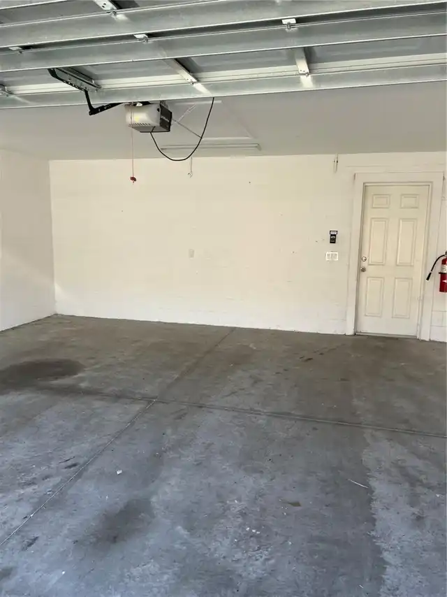 Listing Photo 32