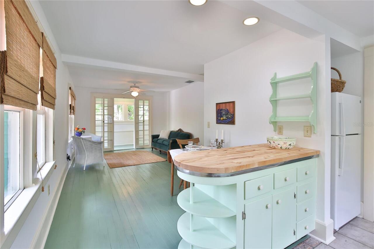 Listing Photo 15