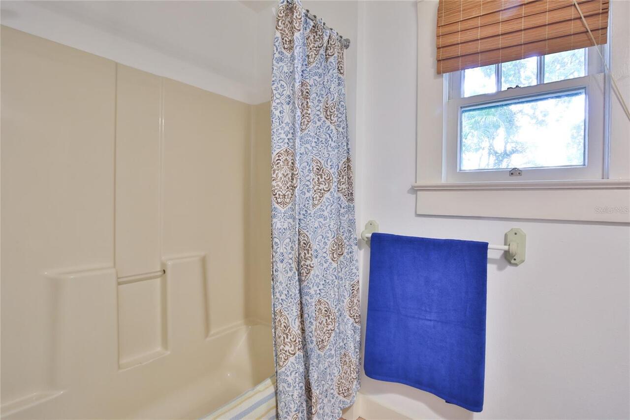 Listing Photo 23