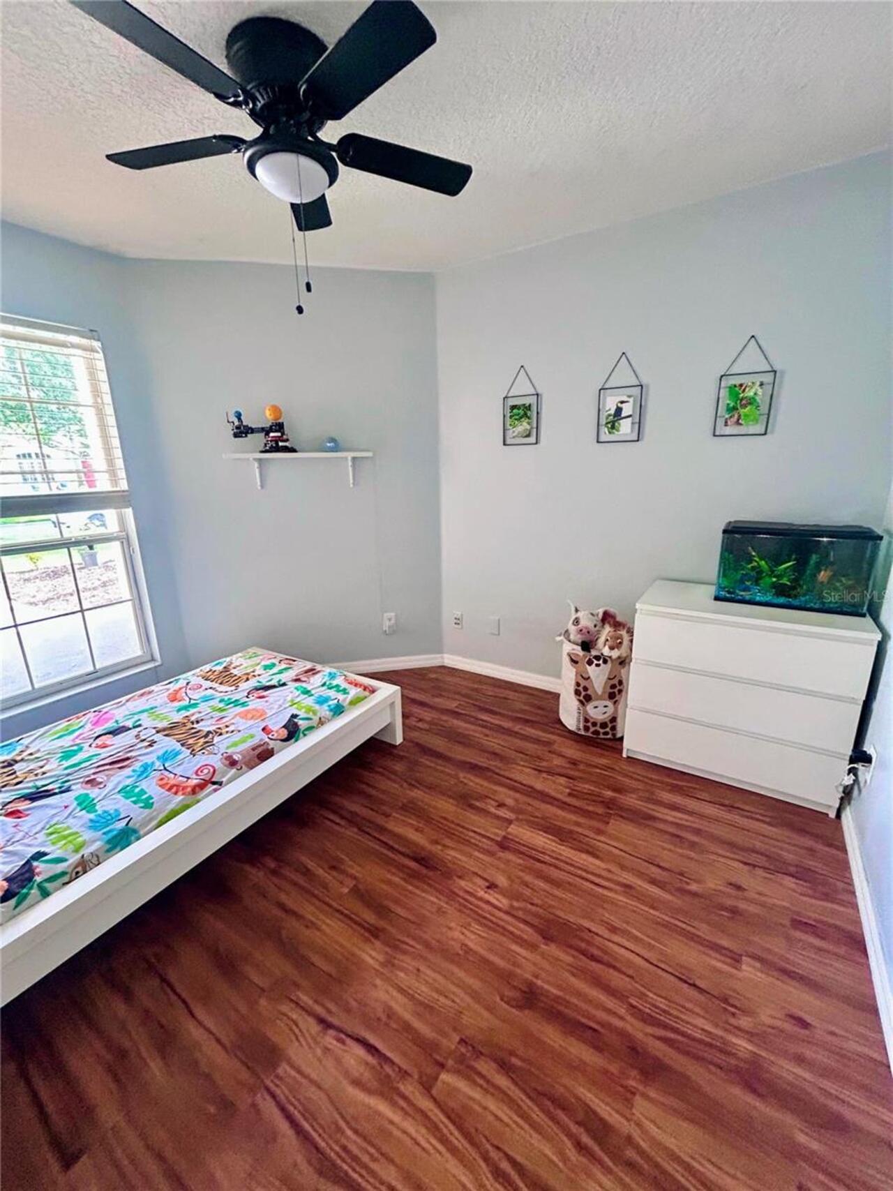 Listing Photo 18