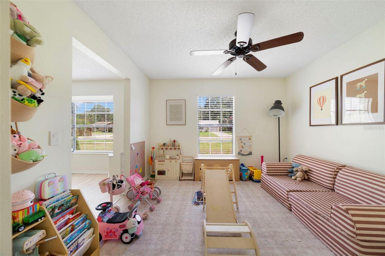 Listing Photo 14
