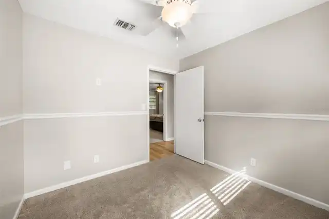 Listing Photo 29