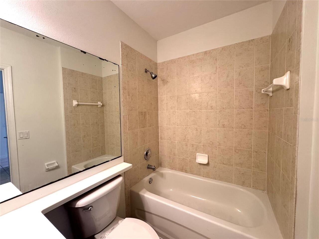 Listing Photo 16