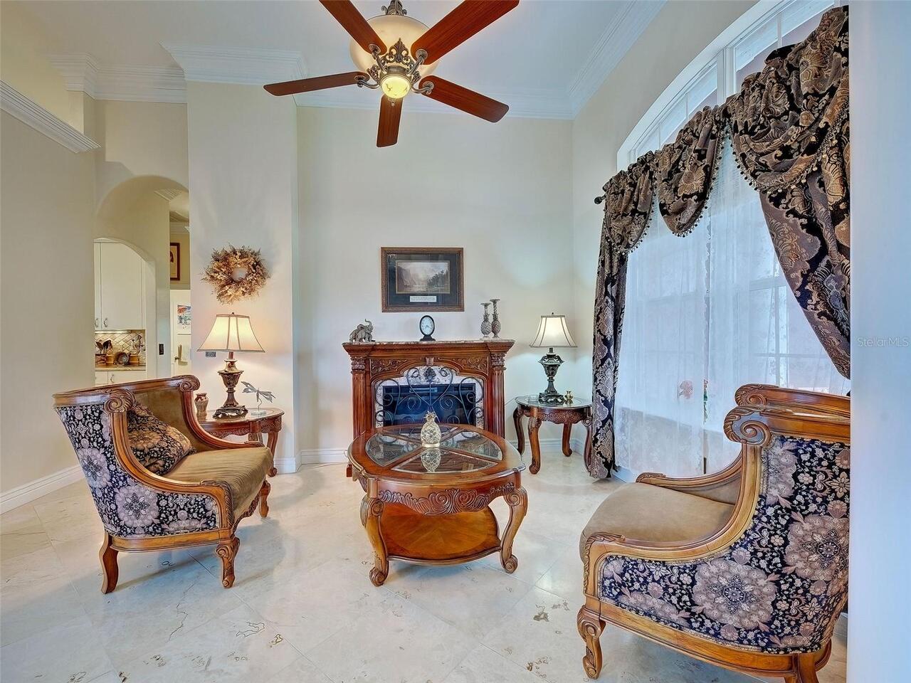 Listing Photo 7