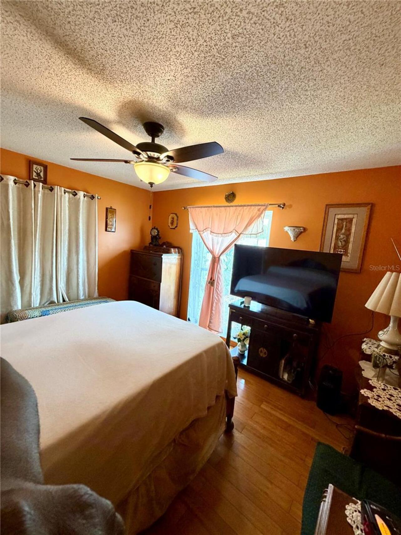 Listing Photo 23