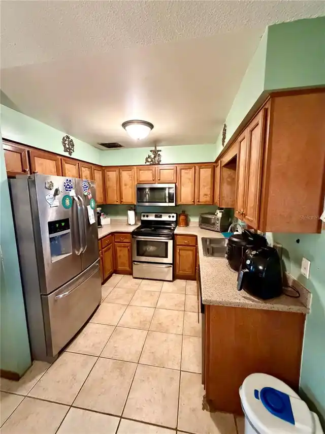 Listing Photo 17